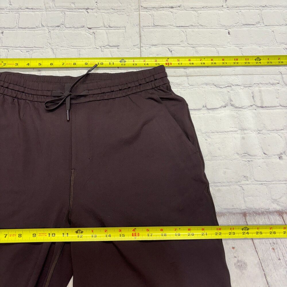 Lululemon Men Soft Jersey Classic Fit Pants Size Large LM5BGES D132 -26 - Picture 3 of 16